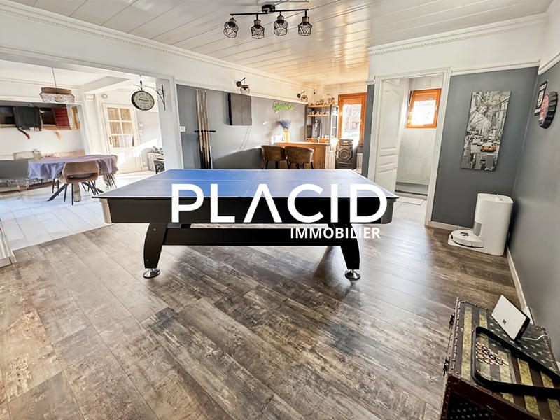 Maison - 121 m² - 5 pièces