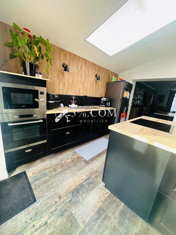 Maison - 108 m² - 4 pièces