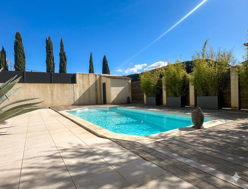 Maison - 150 m² - 5 pièces