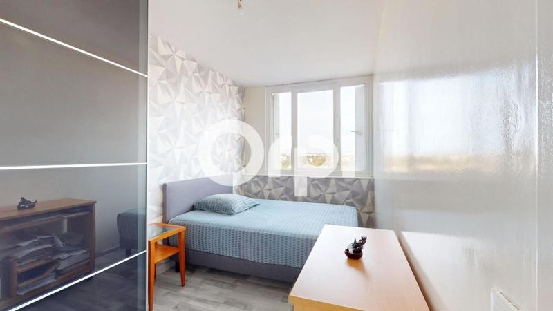 Appartement - 82 m² - 4 pièces