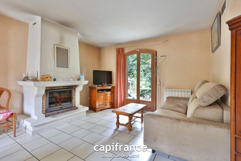 Maison - 94 m² - 4 pièces