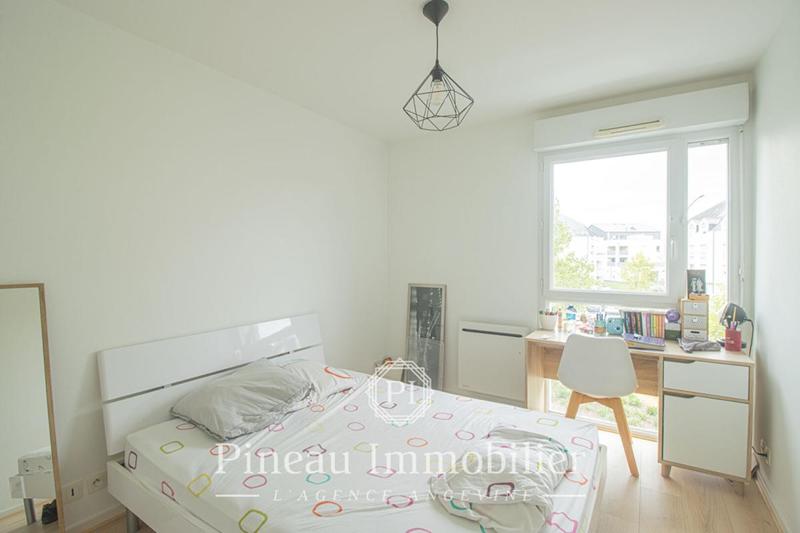 Appartement - 92 m² - 4 pièces