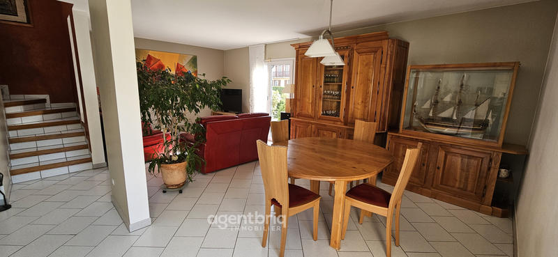 Maison - 118 m² - 5 pièces