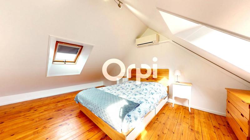 Maison en pierre - 101 m² - 6 pièces