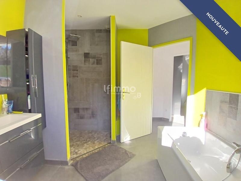 Maison - 120 m² - 5 pièces