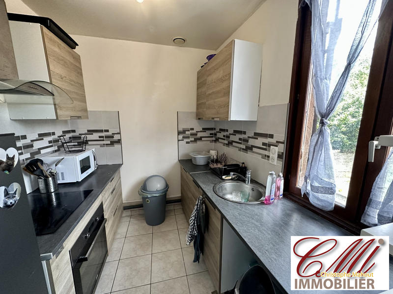 Appartement - 80 m² - 5 pièces