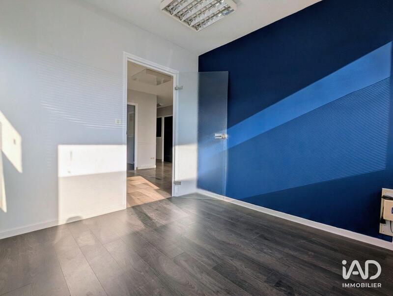 Bureau - 86 m²