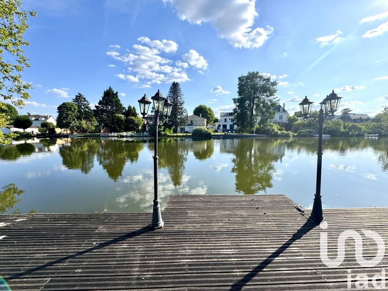 Maison - 327 m² - 11 pièces