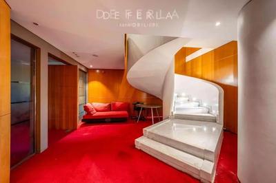 Bureau - 761 m² - 23 pièces