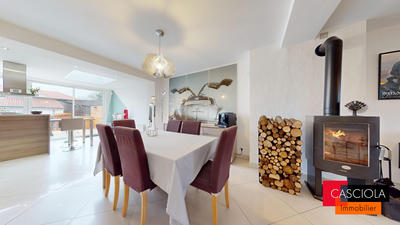 Maison - 131 m² - 6 pièces