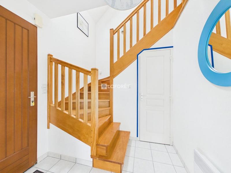 Maison - 93 m² - 4 pièces