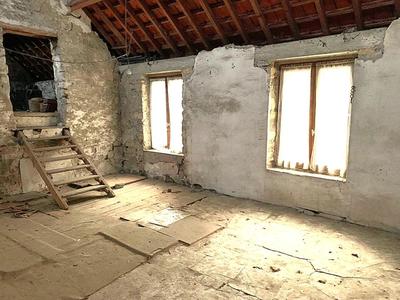 Maison - 130 m² - 2 pièces