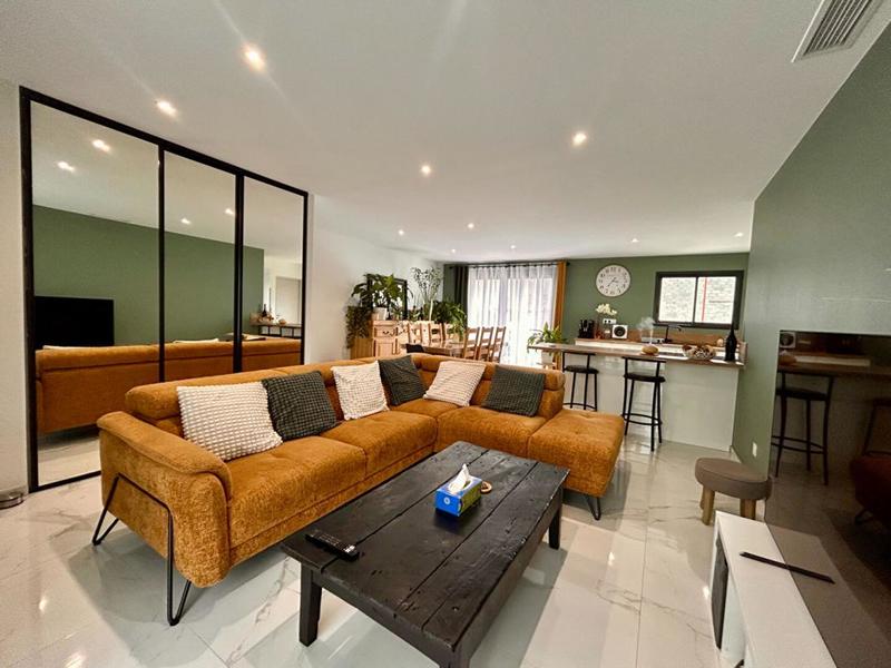 Maison - 105 m² - 4 pièces