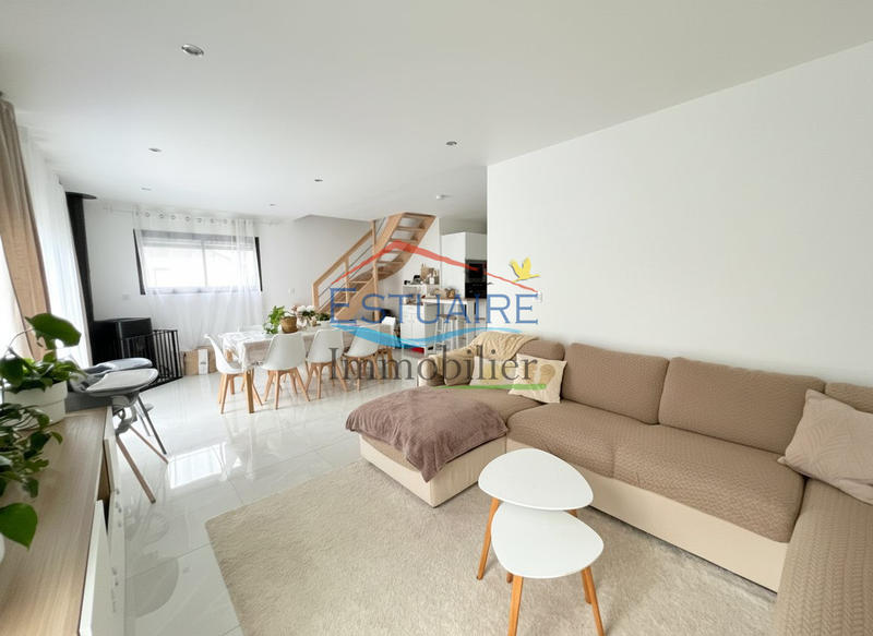 Maison - 102 m² - 5 pièces