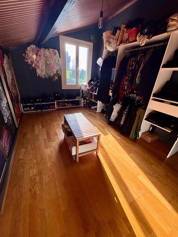 Maison - 250 m² - 7 pièces