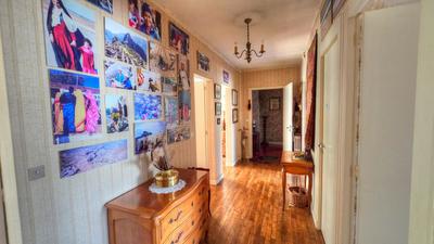 Maison - 195 m² - 7 pièces