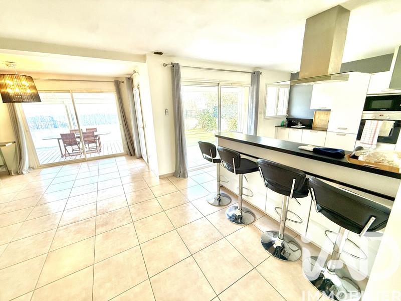 Maison - 143 m² - 6 pièces