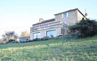 Maison de campagne - 231 m² - 6 pièces