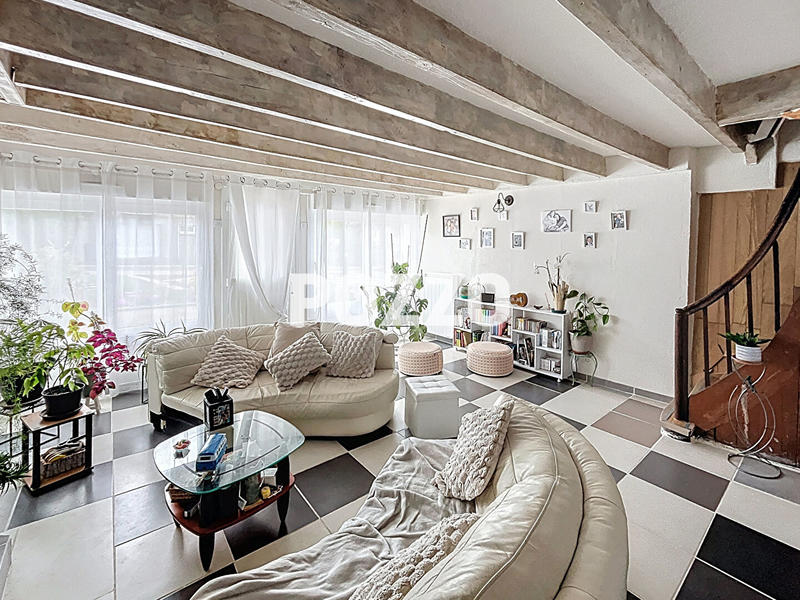 Maison - 130 m² - 5 pièces