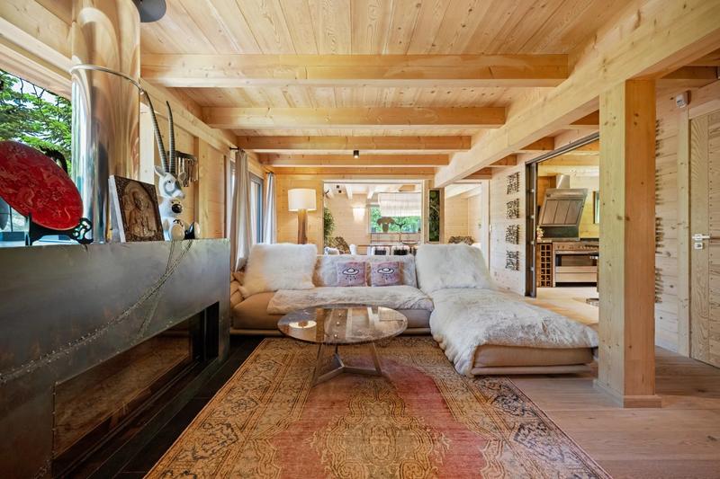 Villa - 390 m² - 9 pièces