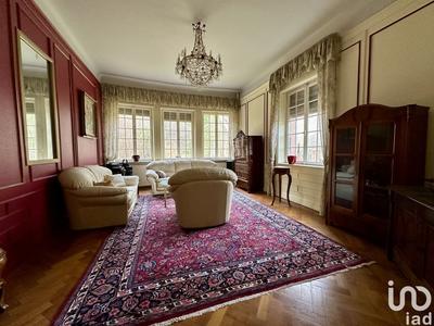 Maison - 320 m² - 7 pièces