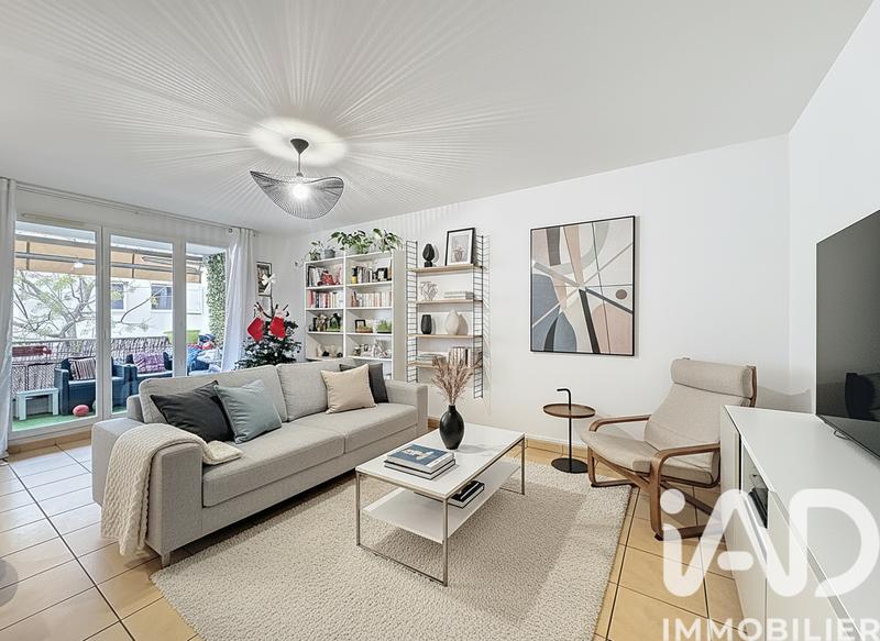 Appartement - 77 m² - 3 pièces