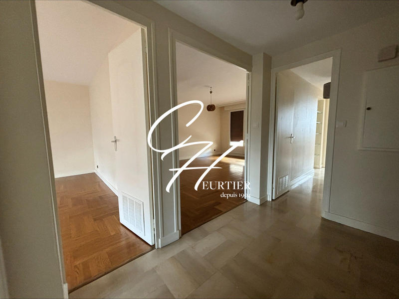 Appartement - 83 m² - 3 pièces
