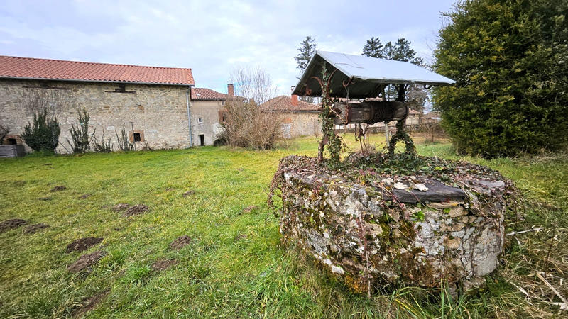 Maison - 180 m² - 11 pièces