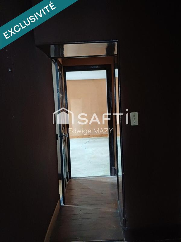 Maison de ville - 245 m² - 13 pièces