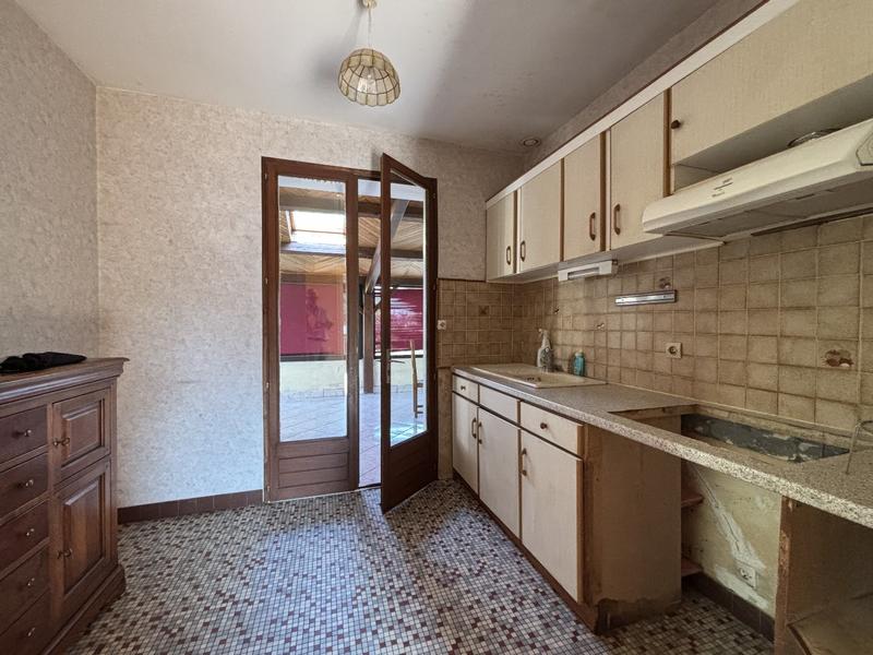 Maison - 87 m² - 7 pièces