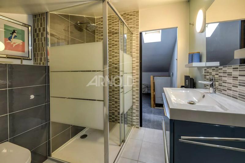 Maison - 156 m² - 6 pièces