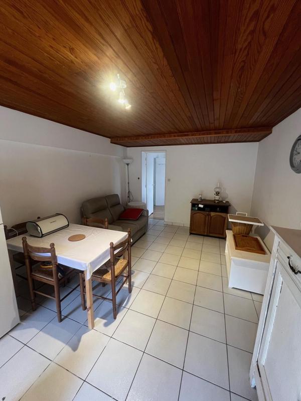 Maison - 209 m² - 5 pièces