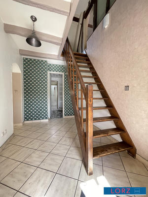 Maison - 90 m² - 4 pièces