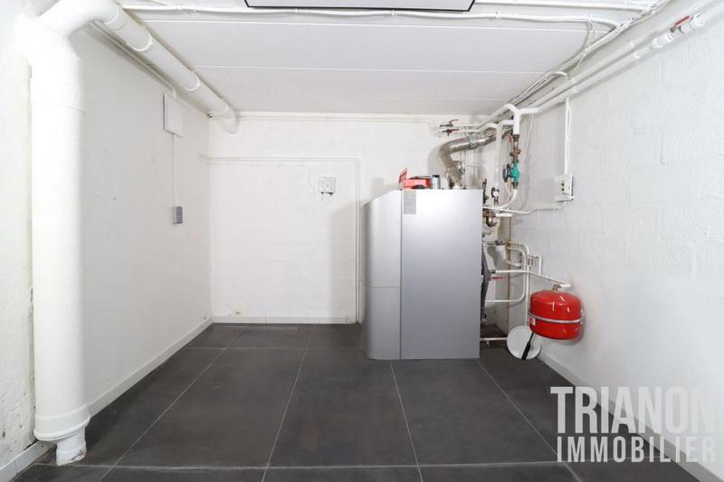 Maison - 307 m² - 10 pièces