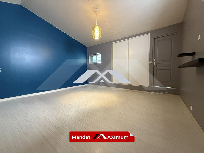 Maison - 138 m² - 3 pièces