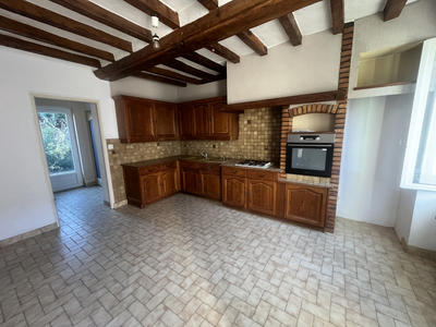 Maison - 96 m² - 4 pièces
