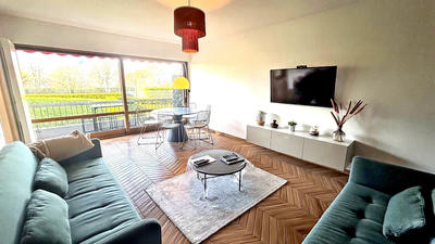 Appartement - 93 m² - 3 pièces