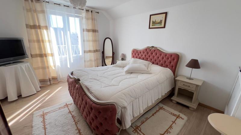 Maison - 130 m² - 6 pièces