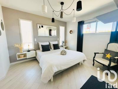 Maison - 200 m² - 8 pièces