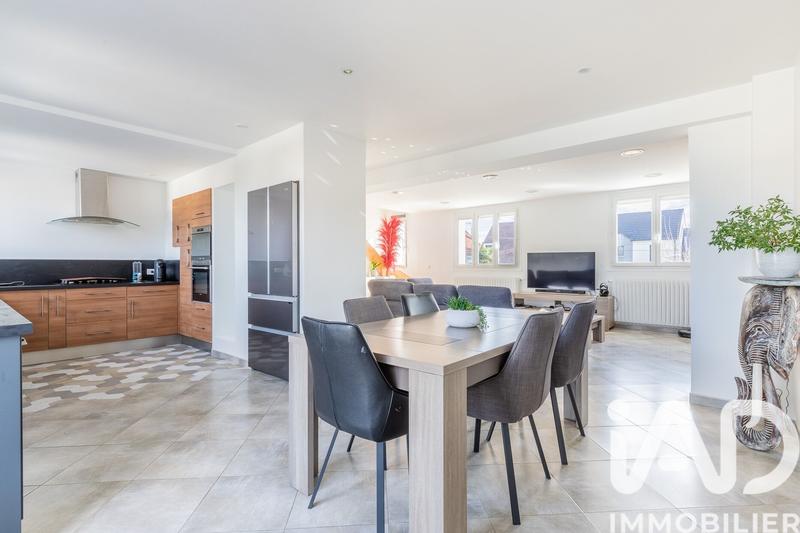 Maison - 116 m² - 6 pièces