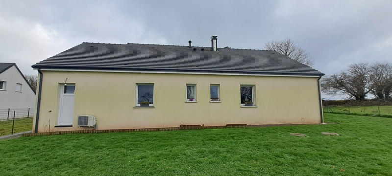 Maison - 93 m² - 5 pièces