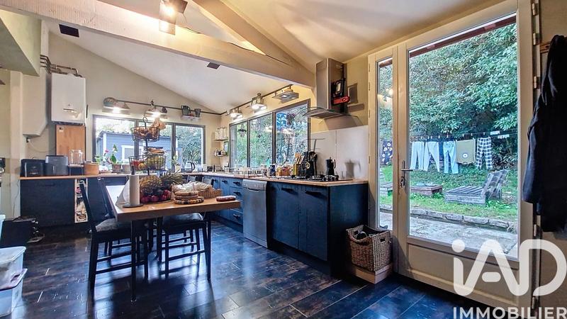 Maison - 121 m² - 5 pièces