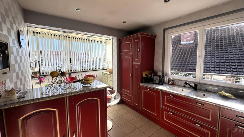 Immeuble - 255 m² - 7 pièces