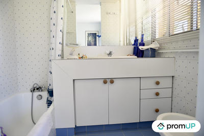 Villa - 280 m² - 7 pièces