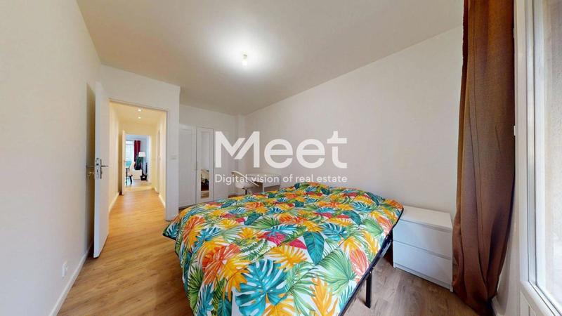 Appartement - 102 m² - 5 pièces