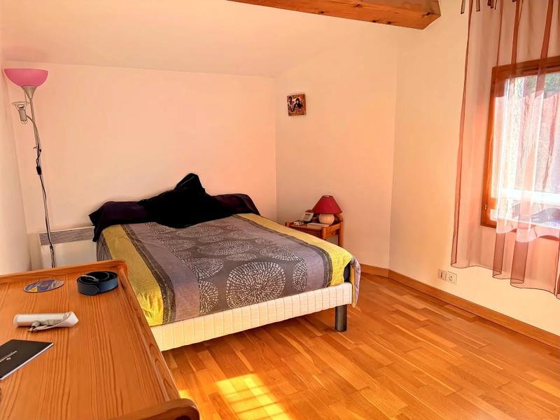 Maison - 91 m² - 4 pièces