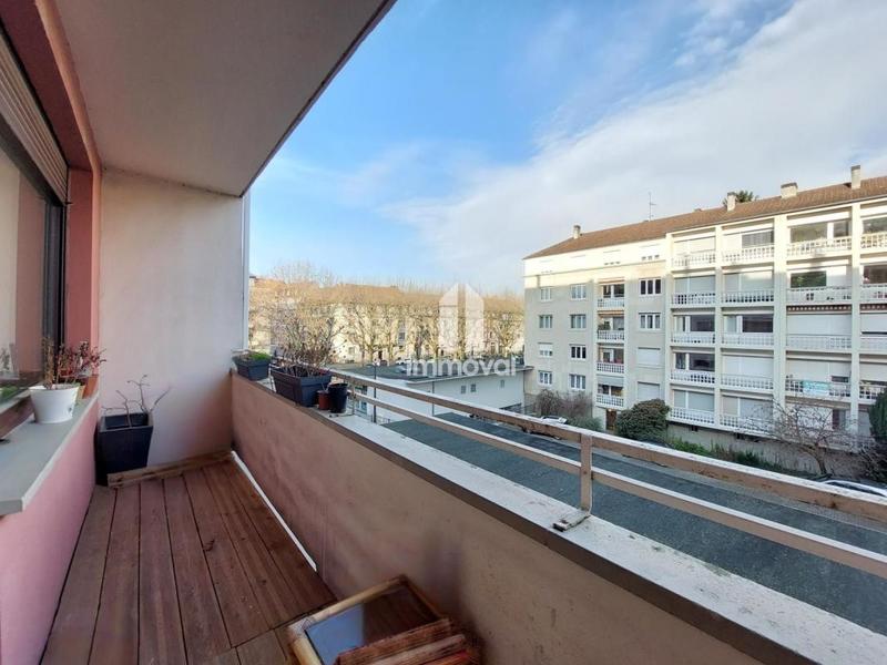 Appartement - 86 m² - 3 pièces