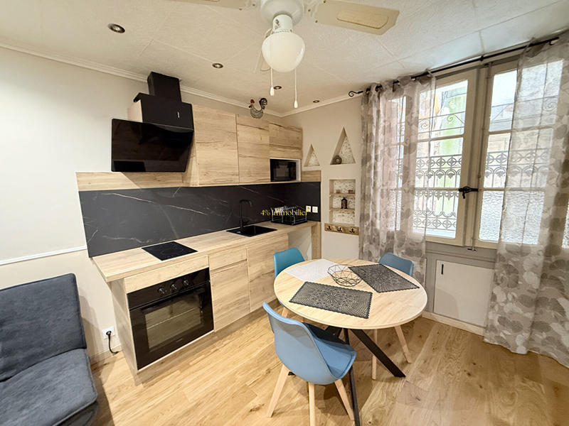 Maison - 121 m² - 6 pièces