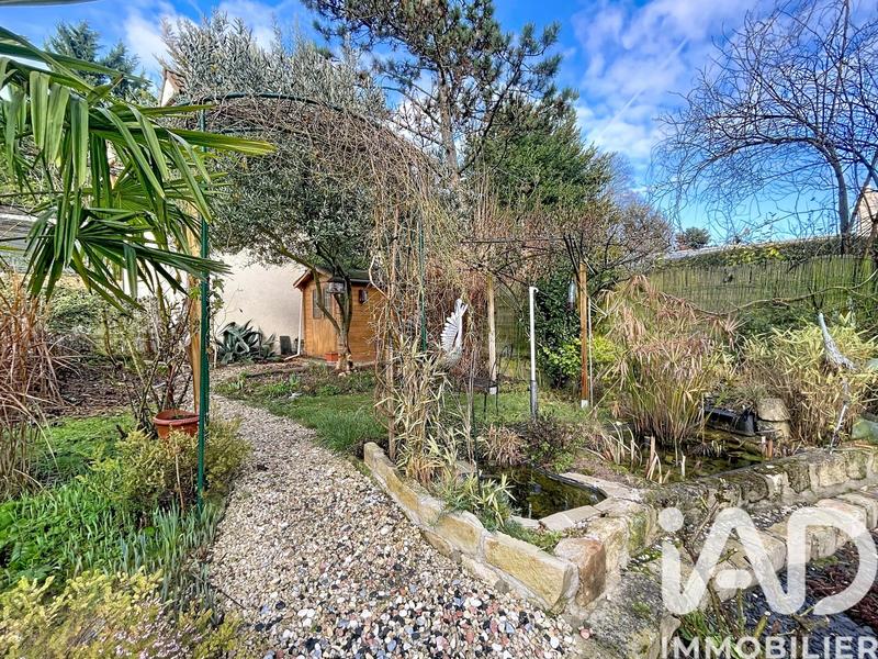 Maison - 181 m² - 7 pièces