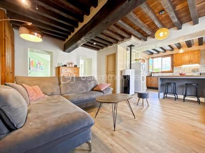 Maison - 83 m² - 5 pièces